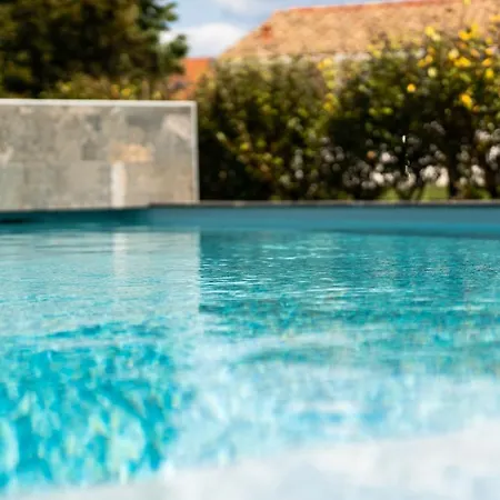 Villa Confortable A Avec Piscine Privee